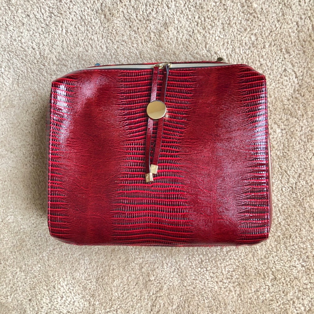 SALE $10 Red Faux Alligator Fashion Accessories Bag